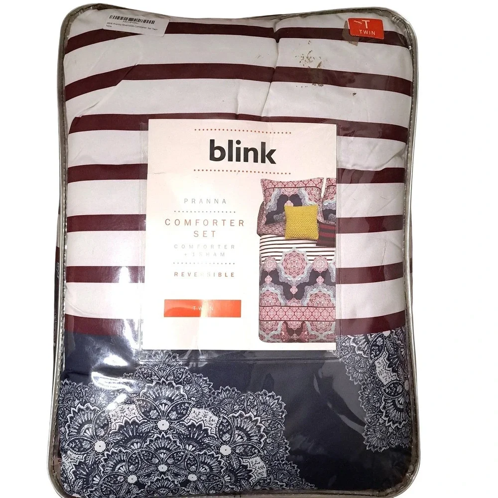 Blink Pranna Twin Reversible Comforter Set Medallion Stripe Burgundy Navy 2pc